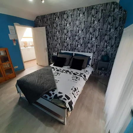 Spacious House With Jacuzzi In * トンヘレン